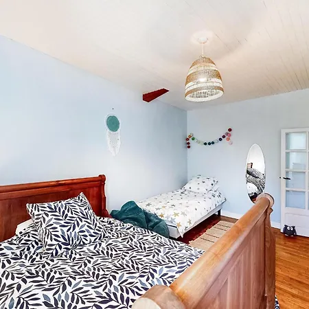 Vakantiehuis Lovely In Terres-de-haute-charen With Wifi Terres-de-Haute-Charente